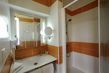 Comfort Hotel Saintes