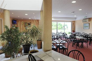 Comfort Hotel Saintes