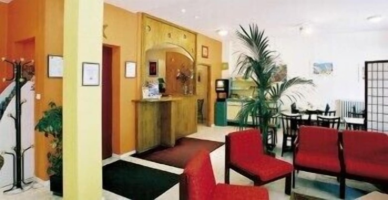 Inter-hotel De Paris Et Des Voyageurs
