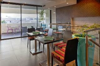 Hotel H�tel Baptistin