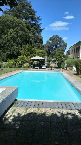 Hotel La Flambee