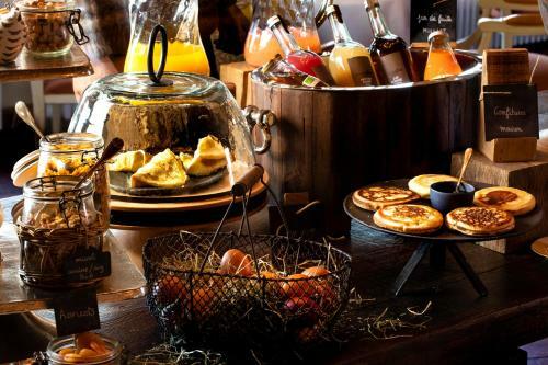 Hotel La Ferme Saint Simeon