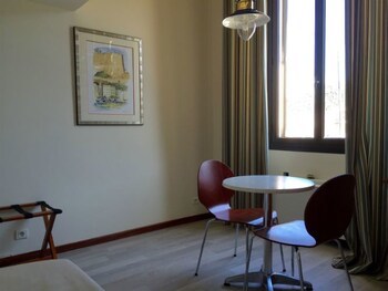 Hotel H�tel Du Centre Nautique
