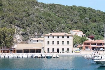 Hotel H�tel Du Centre Nautique