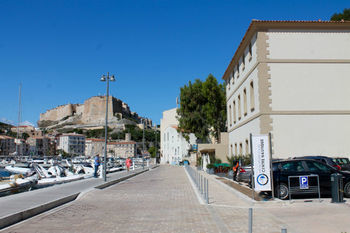Hotel H�tel Du Centre Nautique