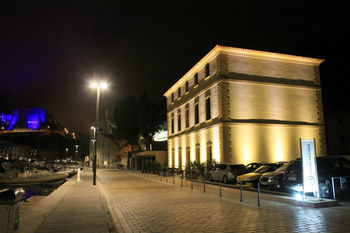 Hotel H�tel Du Centre Nautique