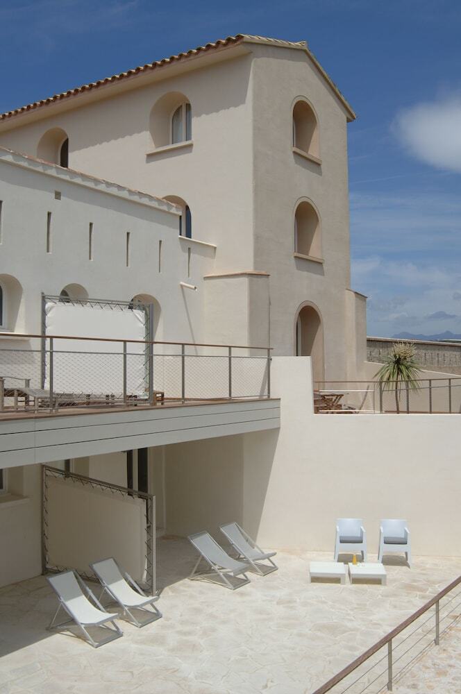 Hotel Genovese