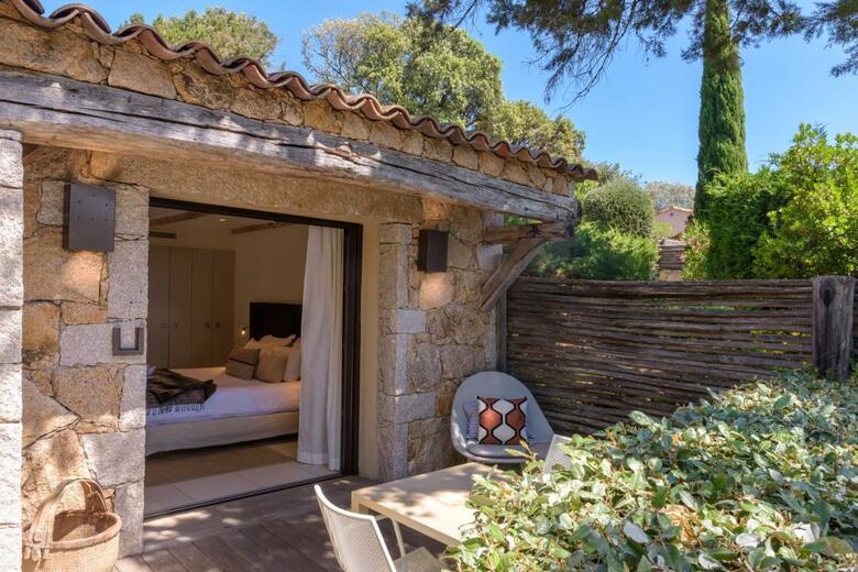 Hotel Les Bergeries De Palombaggia