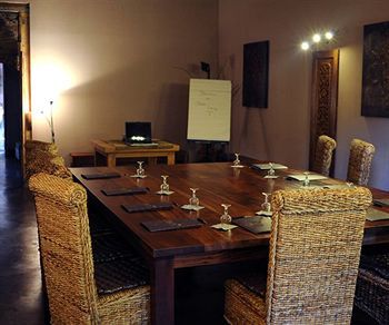 Disini Luxury Hotel