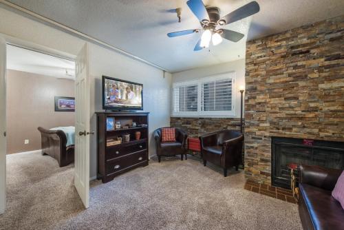 Apartamento Cozy Carriage House Condo