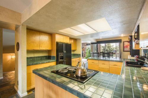 Park West Town Home 3920