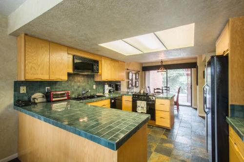 Park West Town Home 3920
