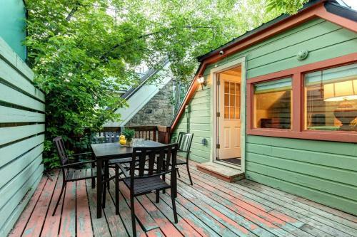 Abode At Heirloom House