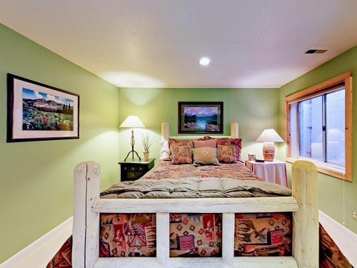 1688 Village Round Dr Home