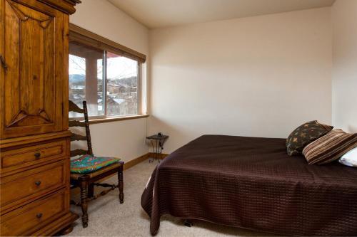 Log Cabin In Park City