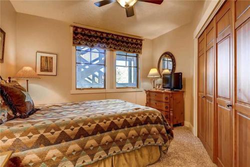 Apartamento Town Pointe A102