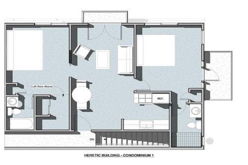 Apartamento Historic Charmer With Balcony On Main