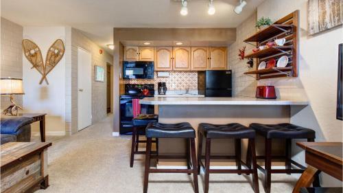 Apartamento 1704 Captain Molly Drive Condo