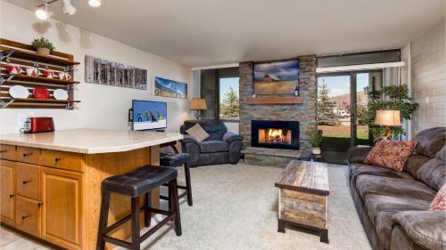 Apartamento 1704 Captain Molly Drive Condo