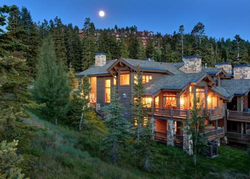 Lucky Star Apartment At Belle Arbor