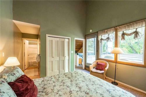 Apartamento 1700 Three Kings Drive Condo