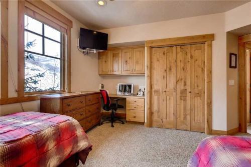Apartamento Town Pointe C201