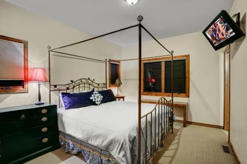 Apartamento The Crescent Ridge - Two Bedroom Condo