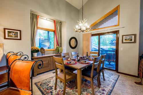 Stonebridge Ski Lodge Townhouse