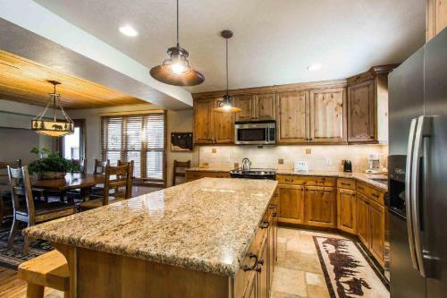 Mountainside Park City Silver Queen 1195 Lowell Avenue