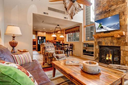 2105 West Apache Trail Townhouse Unit 23