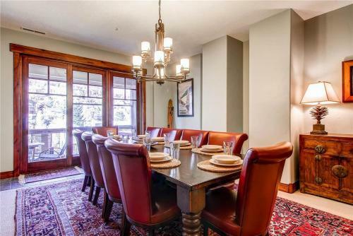 Apartamento Town Pointe B304