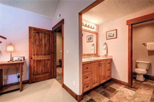 Apartamento Town Pointe B304