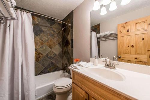 Silvertown 3 Bedroom Serenity