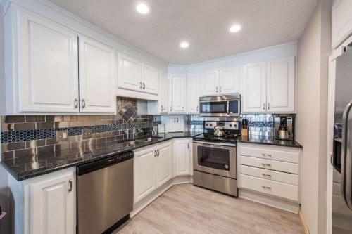 Silvertown 3 Bedroom Serenity