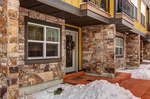 Apartamento 1370 Center Dr Condo