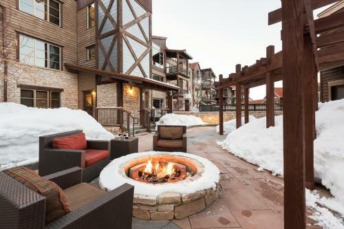 Silver Star #401 - 4 Bed Th