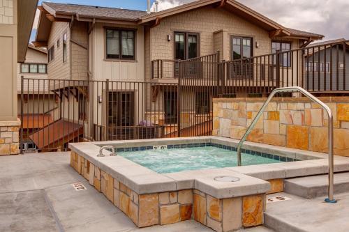 Apartamento Blackstone Canyon 2-d