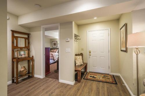 Hidden Creek 32b Townhouse