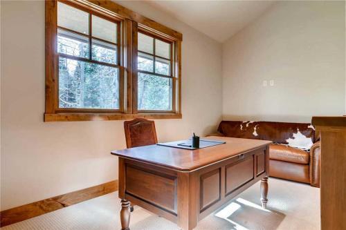 Red Pine Residence