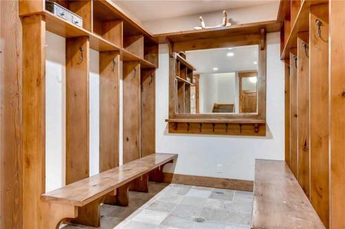 Red Pine Residence