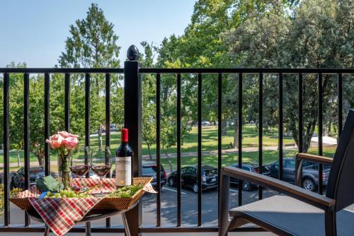 Paso Park Suite 201