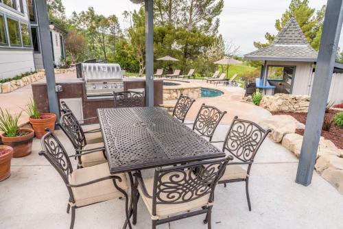 Deer Mountain Retreat