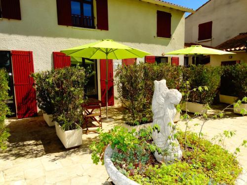 Hotel Le Mas Des Amandiers