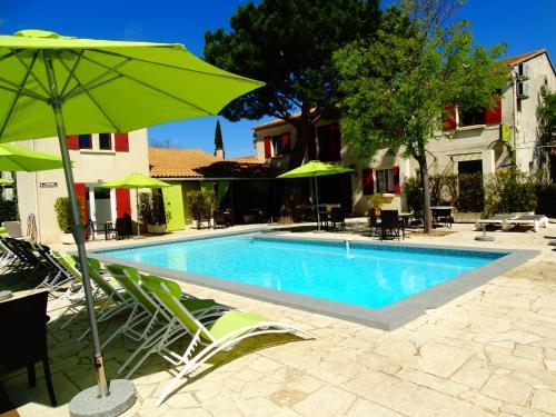 Hotel Le Mas Des Amandiers