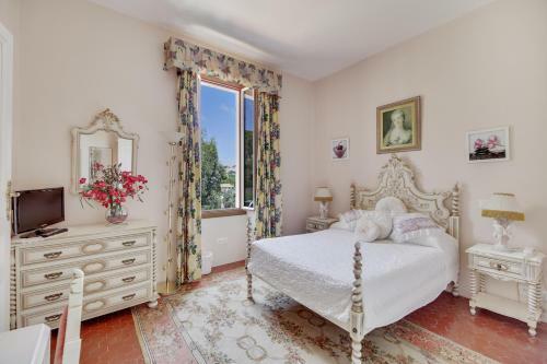 Hotel Ch�teau Le Me�-l�s�