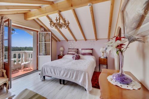 Hotel Ch�teau Le Me�-l�s�