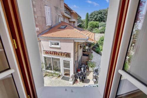 Hotel Ch�teau Le Me�-l�s�