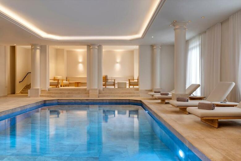 Tiara Ch�teau Hotel Mont Royal Chantilly