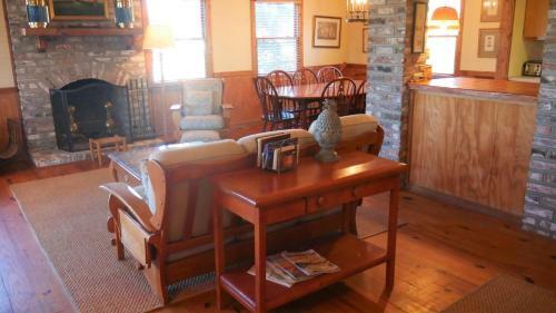 Sea Hearth II Home