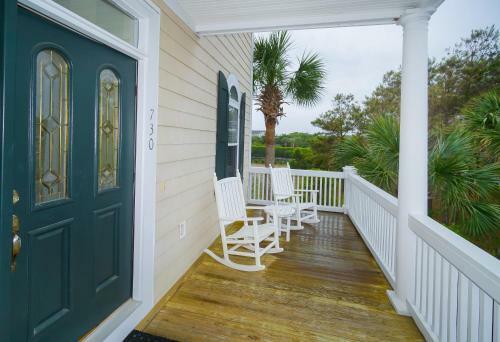 Sippin Seaside - Six Bedroom Home